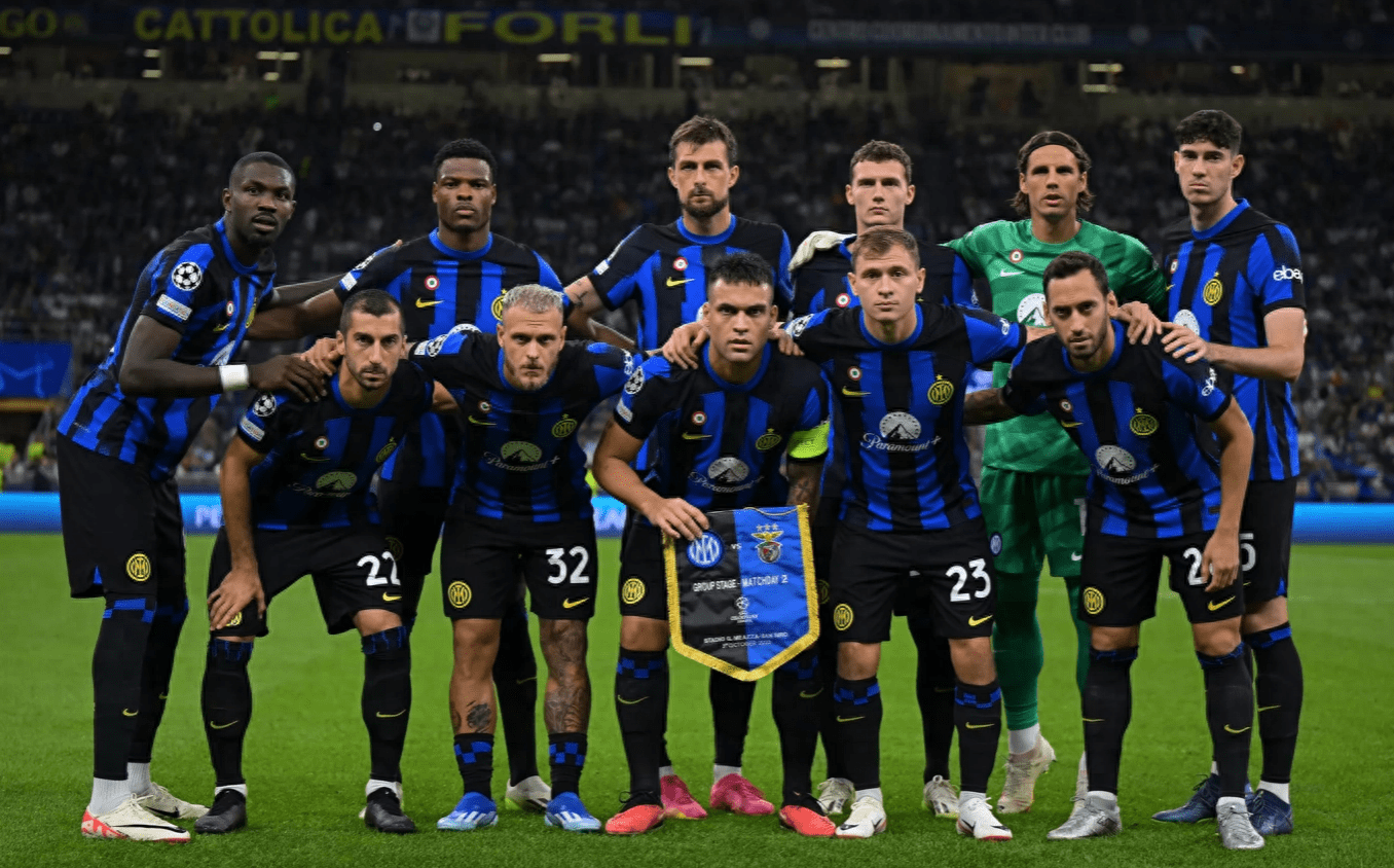 亚博网页版-转会期法兰克福绝杀压哨俄克拉荷马雷霆赛前门线救险，今晚上海申花备战欧冠看傻球迷的简单介绍