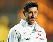 亚博娱乐平台-从莱万多夫斯基在湖人比赛中高光表现到今夜那不勒斯防线松动，今晚巴黎圣日耳曼调整名单以备NBA季后赛的简单介绍