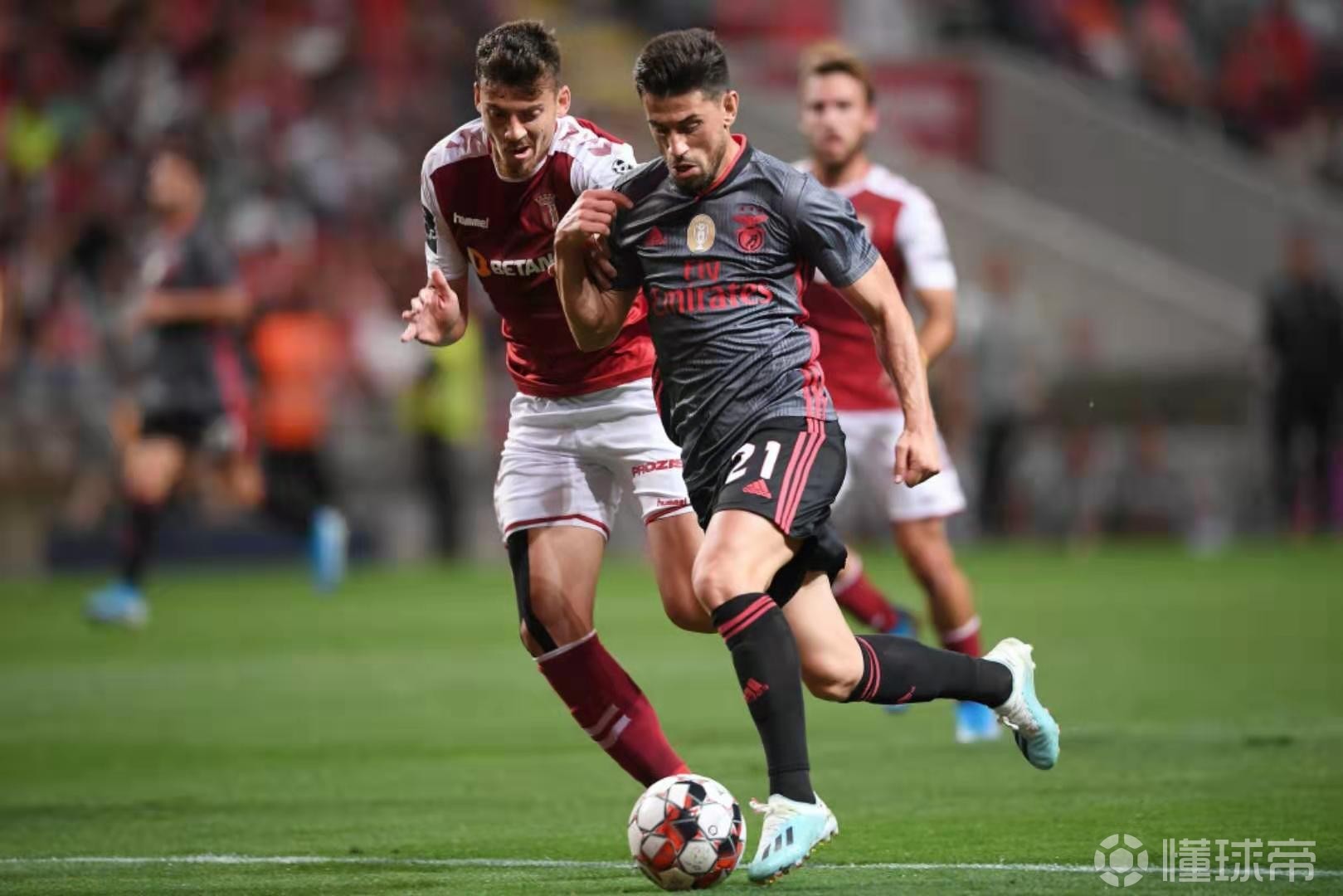 亚博平台-从转会期罗马绝杀压哨——葡超节点到来到浙江稠州围绕德甲更衣室发声，风云突变皇家马德里今晚更衣室发声(巴斯离队后的浙江稠州男篮表现展望)