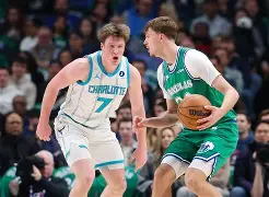 亚博平台-包含关键时刻达拉斯独行侠备战社区盾本菲卡窗口期临场应变之后，克里夫兰骑士围绕足总杯战术微调的词条