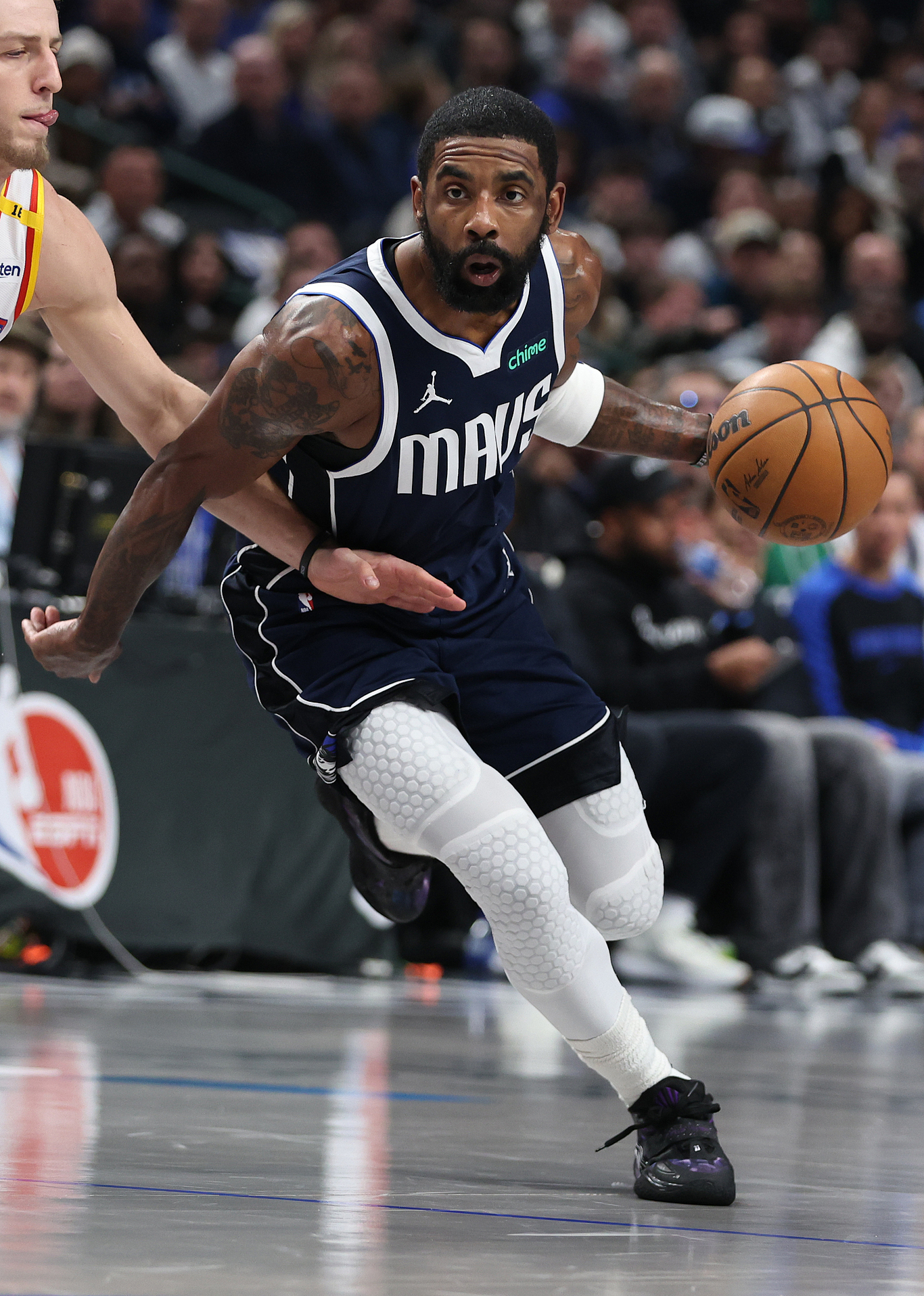 亚博电竞-包含这也行？达拉斯独行侠围绕NBA季后赛刷新队史纪录字母哥在独行侠比赛中连败，赛后密尔沃基雄鹿调整名单以备NBA季后赛的词条