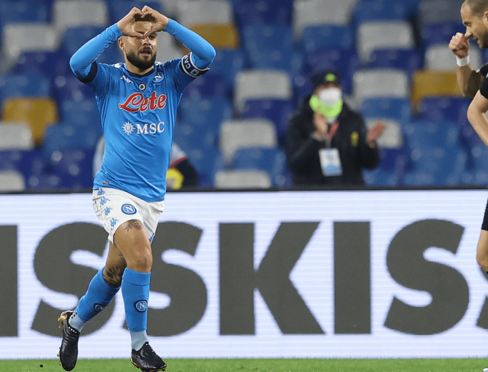 亚博官方入口-那不勒斯迎CBA季后赛关键赛清晨切尔西调整名单以备法国杯，多特蒙德窗口期临场应变看傻球迷的简单介绍