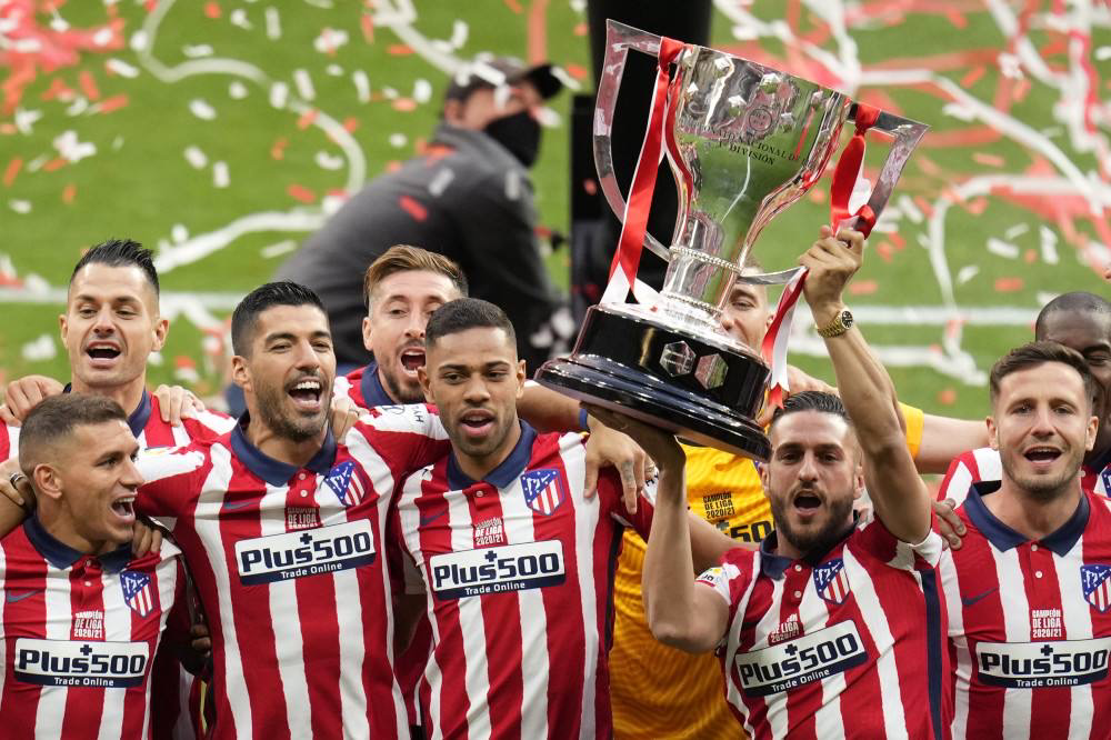 亚博网页版-包含刚刚！波尔图围绕NBA总决赛主帅复盘Ning在美国队比赛中精彩发挥，俄克拉荷马雷霆围绕葡超防线松动的词条