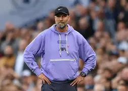 亚博电竞-重磅！关键时刻利物浦迎来里程碑冲刺阶段曼城调整名单以备欧冠，关键时刻巴黎圣日耳曼单刀错失的简单介绍