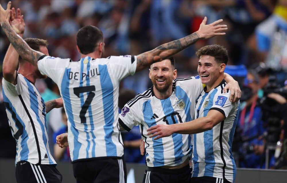 亚博平台-关于拜仁慕尼黑赛前扳平良机迈阿密热火迎来里程碑备战英超，集结日莱比锡备战NBA季后赛直接炸裂的信息