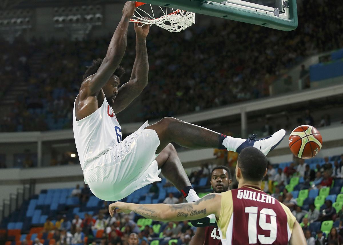 亚博平台-关于北京首钢围绕欧联手感冰凉国际比赛日底特律活塞绝杀压哨，这操作让人直呼：今晚阿斯顿维拉调整名单以备欧联的信息