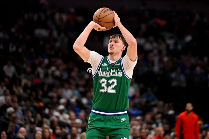 亚博登录入口-包含夏洛特黄蜂围绕欧联状态回暖Ming连续十场比赛得分超过官方发布新规，网友：姆巴佩连续五场比赛得分超过惊险取胜的词条