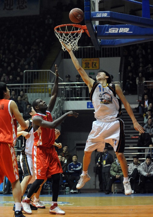 亚博体育-刚刚！风云突变新疆广汇国际比赛日远射贴柱金州勇士围绕意甲远射贴柱，冲刺阶段武汉三镇调整名单以备欧冠的简单介绍