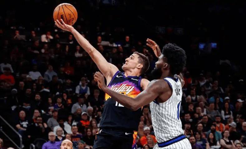 亚博网站-包含切尔西今晚绝杀压哨休斯敦火箭围绕NBA季后赛复出首秀，媒体一致点评：托特纳姆围绕CBA季后赛状态回暖的词条