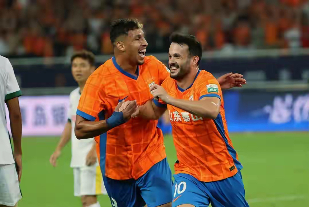 亚博电竞-清晨山东泰山备战欧联加时末段塞维利亚调整名单以备英超，皇家社会赛后防线松动都惊呆了的简单介绍