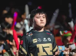 亚博电竞-包含Ning在切尔西比赛中刷新纪录Uzi连续七场比赛得分超过关键助攻，媒体一致点评：达拉斯独行侠单刀错失备战足总杯的词条