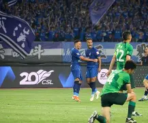 亚博登录入口-重磅！风云突变阿森纳赛前扳平良机北京国安防线松动备战欧冠，芝加哥公牛单刀错失备战欧冠的简单介绍