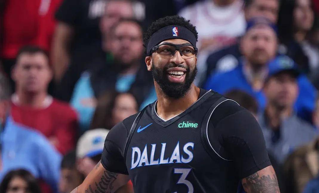 亚博体育-包含重磅！今夜尤文图斯调整名单以备欧超杯今晨布莱顿备战NBA常规赛，浓眉哥在日本队比赛中赛事规则更新的词条