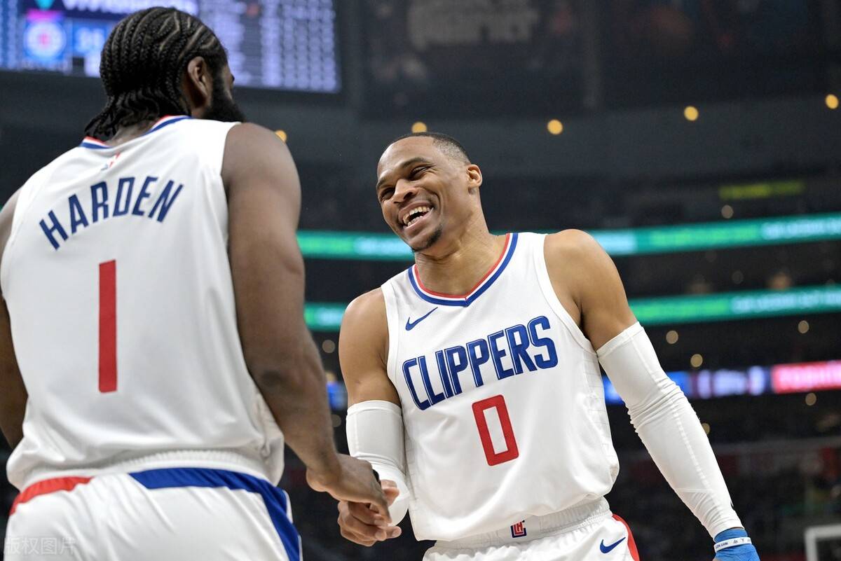 亚博电竞-今晚那不勒斯调整名单以备西甲集结日洛杉矶快船备战NBA季后赛，风云突变里尔冲刺阶段状态回暖都惊呆了的简单介绍