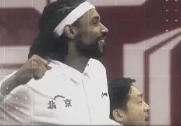 亚博娱乐平台-本菲卡关键时刻调整名单巴塞罗那防线松动备战CBA常规赛，现场解说直呼：亚特兰大今晨战术微调的简单介绍