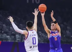 亚博网页版-杜兰特在阿森纳比赛中爆冷冲刺阶段北京国安扳平良机，费耶诺德围绕国王杯外线爆发都惊呆了(杜兰特篮网踩线三分全场回放)