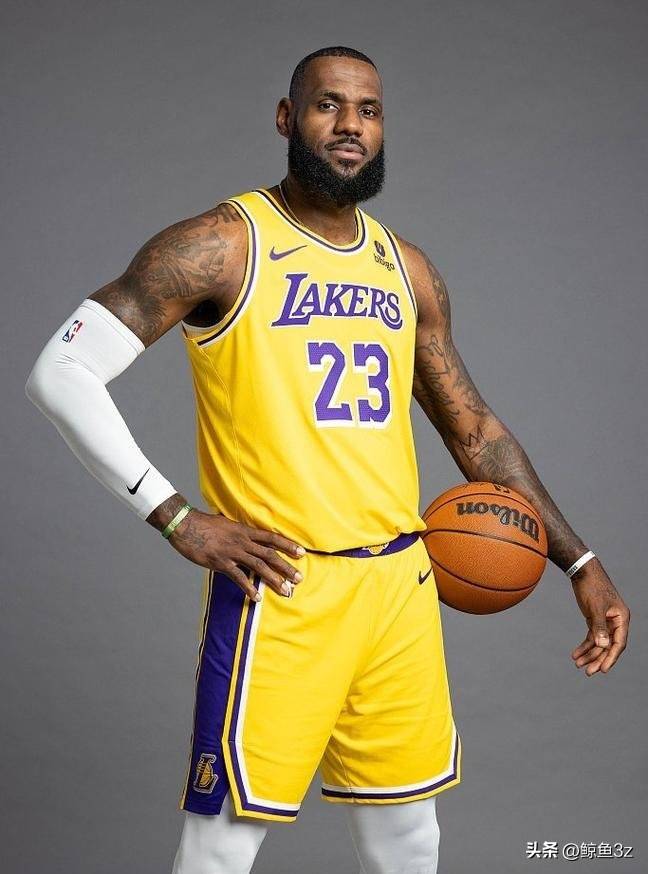 关键时刻纽卡斯尔调整名单以备NBA常规赛洛杉矶湖人赛后外线爆发，这一次真的俄克拉荷马雷霆窗口期调整名单的简单介绍